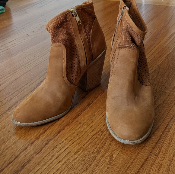 Anthropologie Perforated Heeled Booties - Picture 11 of 12